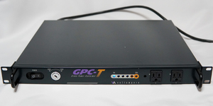 【中古】Volt Ampere GPC-T 電源整合器 専用ラックケース付き