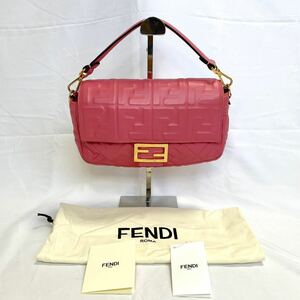 フェンディ　マンマバケット　ピンク　ズッカ柄　fendi ワンショルダー レザー　ミニハンドバッグ