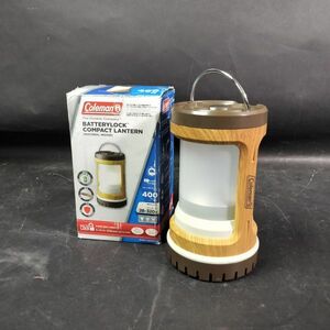 Coleman BATTERYLOCK COMPACT LANTERN ナチュラルウッド 400ルーメン キャンプ アウトドア ② u240244