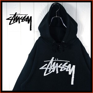 【STUSSY】センタービッグロゴ　プルオーバーパーカー