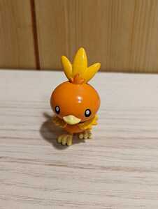 ポケモン　モンコレ　ミニフィギュア　アチャモ