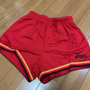 アシックス asics ハーフパンツ Mサイズ 美品