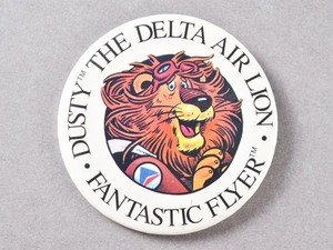 ●ビンテージ デルタ航空 ダスティ ザ デルタ エア ライオン 缶バッジ　Delta Airlines Button 