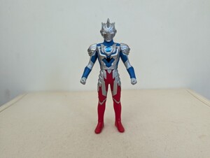 ウルトラヒーロー500シリーズ 75 ウルトラマンゼット アルファエッジ