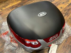 デイトナ　GIVI トップケース　E55 MAXIA3 モノキーベース用　美品　未使用品　中古　 GIVI ジビ バイク用 リアボックス