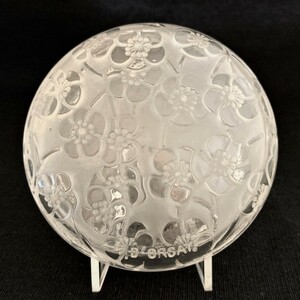 美品　1922 R.LALIQUE ルネ・ラリック パウダーケース　LYS（ユリ） (小物入れ)　ドルセー（D