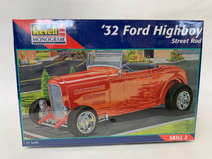 レベル 32 フォード Ford デュース Deuce 1/25 Revell ストリートロッド ハイボーイ＊ホットロッドRat Hot Rod ムーンアイズ MOONEYES 50