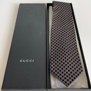 グッチ（GUCCI）黒丸総GG柄ネクタイ