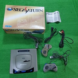 SEGA SATURN セガサターン HST-3200 本体 動作確認済み コントローラー 2個 コントローラ レトロゲーム ゲーム機器 箱説あり 箱 説明書