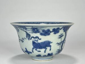 U1111-4 中国美術　明朝　明時代　大明嘉靖年製　青花山羊図　内絵麒麟　鉢　茶碗　碗　唐物　時代　古物　