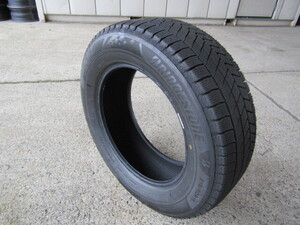 注目！BLIZZAK　VRX3　215/60R16　2023年製　8ｍｍ　1本のみ！　本州内送料無料！！