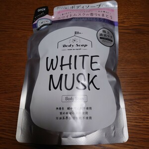 WHITE MUSK ボディソープ 詰め替え