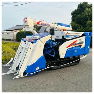 イセキコンバイン447:使用時間380h:47馬力:4条刈:デバイダー付き：ズームオーガ:車台水平