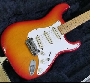 G&L USALegacyUSA 3点どめチェリーサンバースト ストラトキャスター ストラト Stratocaster