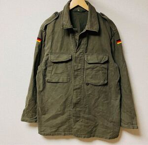 ドイツ軍　軍服　フィールドジャケット　カーキ　2ポケット　メンズ　L相当