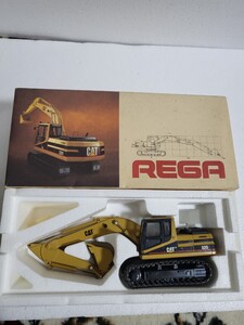 希少 重機モデル 新キャタピラー三菱特注品 REGA CAT 320 ショベルカー キャタピラー　1/40 CAT 建機ミニカー 重機ミニカー 日本製