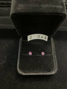 天然石 ルビー　ピアス ② オーバルカット左右セット　3mm×4mm ケース付き 7月誕生石　プレゼントに最適です