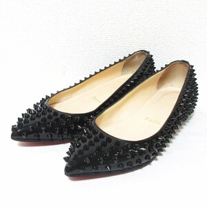 美品 Christian Louboutin クリスチャンルブタン エナメル スタッズ ポインテッドトゥ フラットパンプス サイズ35 約22.5cm ブラック