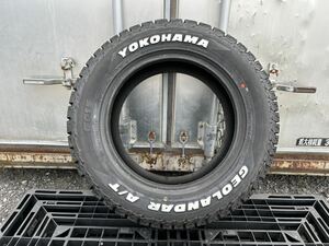 訳あり1本 YOKOHAMA ヨコハマ ジオランダー A/T G015 OWL 215/65R16 109/107S 8PR タイヤ単品 ホワイトレター ハイエースなどに