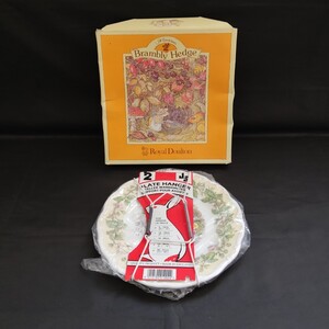 ロイヤル ドルトン ブランベリーヘッジ Royal Doulton Brambly Hedge 20cm プレート春 元箱付 洋食器【長期保管品】