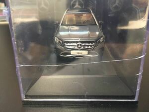 【メルセデス・ベンツ コレクション】メルセデスベンツ GLA X156 モデルカー ミニカー 1:43 マウンテングレー 純正 絶版品