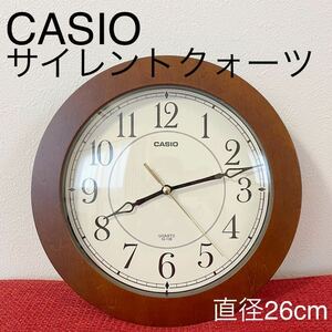 カシオ サイレント クォーツ 小ぶり 掛け時計 インテリア 木枠 丸時計 中古美品　CASIO