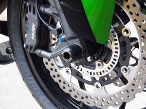 ベビーフェイス　ZX14R 12～20用　アクスルプロテクター　フロントまわりの保護に！