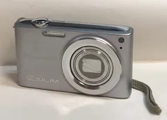 ◇CASIO　カシオ　EXILIM　デジタルカメラ　EX-Z200