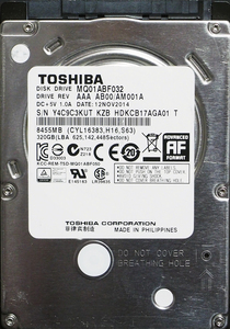 TOSHIBA MQ01ABF032 2.5インチ 7mm SATA600 320GB 49回 15984時間