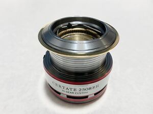 Daiwa ダイワ 10CERTATE セルテート ハイギアカスタム2508RHスプール 美品