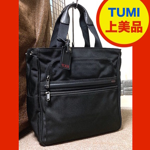 92Y241206A 上美品 TUMI トゥミ メンズ トートバッグ 検 ブリーフケース ショルダーバッグ リュック ボストンバッグ レザー キャリーバッグ