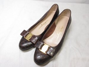 【サルヴァトーレフェラガモ Salvatore Ferragamo】 クロコ型押し リボン装飾 パンプス 靴 (レディース) size4.5C 濃茶 ■30LZ4483■