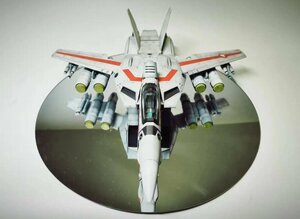 ハセガワ　超時空要塞マクロス 1/48 VF-１J 組立塗装済完成品