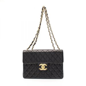 シャネル デカマトラッセ30 ブランドオフ CHANEL ラムスキン（羊革） ショルダーバッグ ラムスキン 中古 レディ