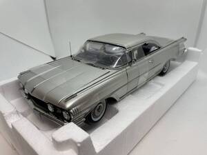 サンスター 1/18 Sun Star Oldsmobile 98 Hard Top Silver NO.5247 J01-05-007