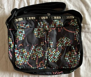 LeSportsac レスポートサック ショルダーバッグ　カラフル