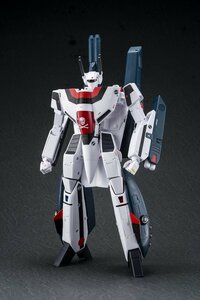 【新品未開封】超時空要塞マクロス 愛・おぼえていますか 1/60 完全変形VF-1S ストライクバルキリー (一条輝 搭乗機) movie ver.