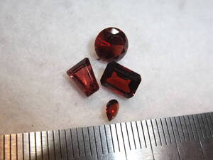 ガーネット 3.85ct 綺麗カット石等セットgarnet　2 カラーストーン!未使用とリユースの宝飾用ルース☆パワーストーン天然石!まとめて同梱可