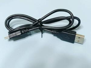 USBケーブル　USB Type-A　→　mini USB Type-B　長さ約７０Cm