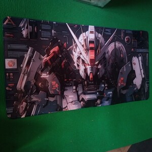 ストライクガンダム系？ 約600x300mm デスクマット マウスパッド