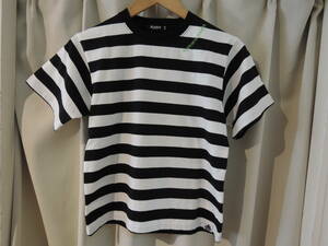  X-LARGE エクストララージ XLARGE Kids ボーダー柄バックプリントOGゴリラ S/S TEE 黒白 120サイズ キッズ 最新人気商品　値下げ！