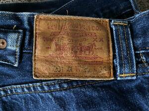 ★リーバイス LEVIS デニム 201XX 革パッチ ボタンフライ バックルバック 赤耳 W36 L36 ヴィンテージデニム！アメカジ！★