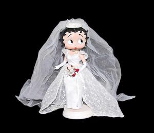 未展示品★ダンバリー ミント/ベティ ブープ/BETTY BOOP/Danbury Mint/ Splendor In White ベティちゃん 磁器人形 ★ 