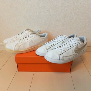 【まとめて・２足セット・お得】NIKE ナイキ　白24.5cm　レディース/キッズ　ダメージあり　