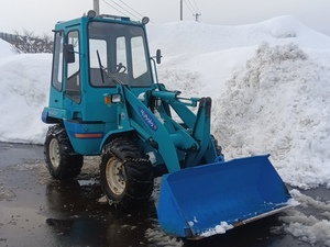 青森発 クボタ KUBOTA ホイールローダー RA401 機械総重量3205Kg ヒーター タイヤチェーン ディーゼル タイヤショベル 除雪 売切!!