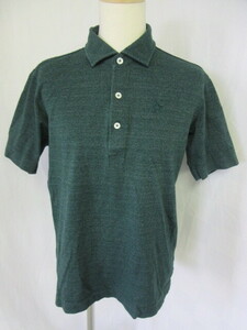 ９４５　マンシングウェア　深緑色　胸にワンポイント　半そでシャツ　Mサイズ