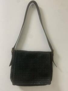 Bottega Veneta ボッテガ・ヴェネタ　メッセンジャーバック　レザー　黒　美品