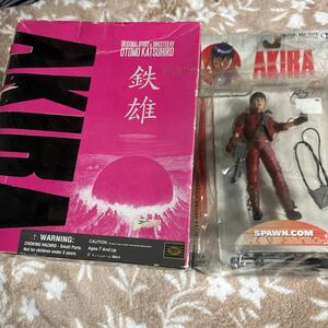 AKIRA 鉄雄覚醒バージョン&金田立像バージョン　二体！