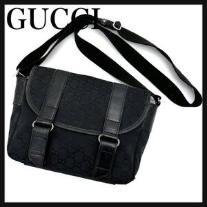 GUCCI グッチ キャンバス ブラック 黒 ショルダーバッグ レザー 斜め掛け GG柄 肩掛け フラップ カメラバッグ