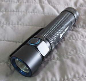 【中古品】OLIGHT　オーライトS2 BATON LEDライト 950lm